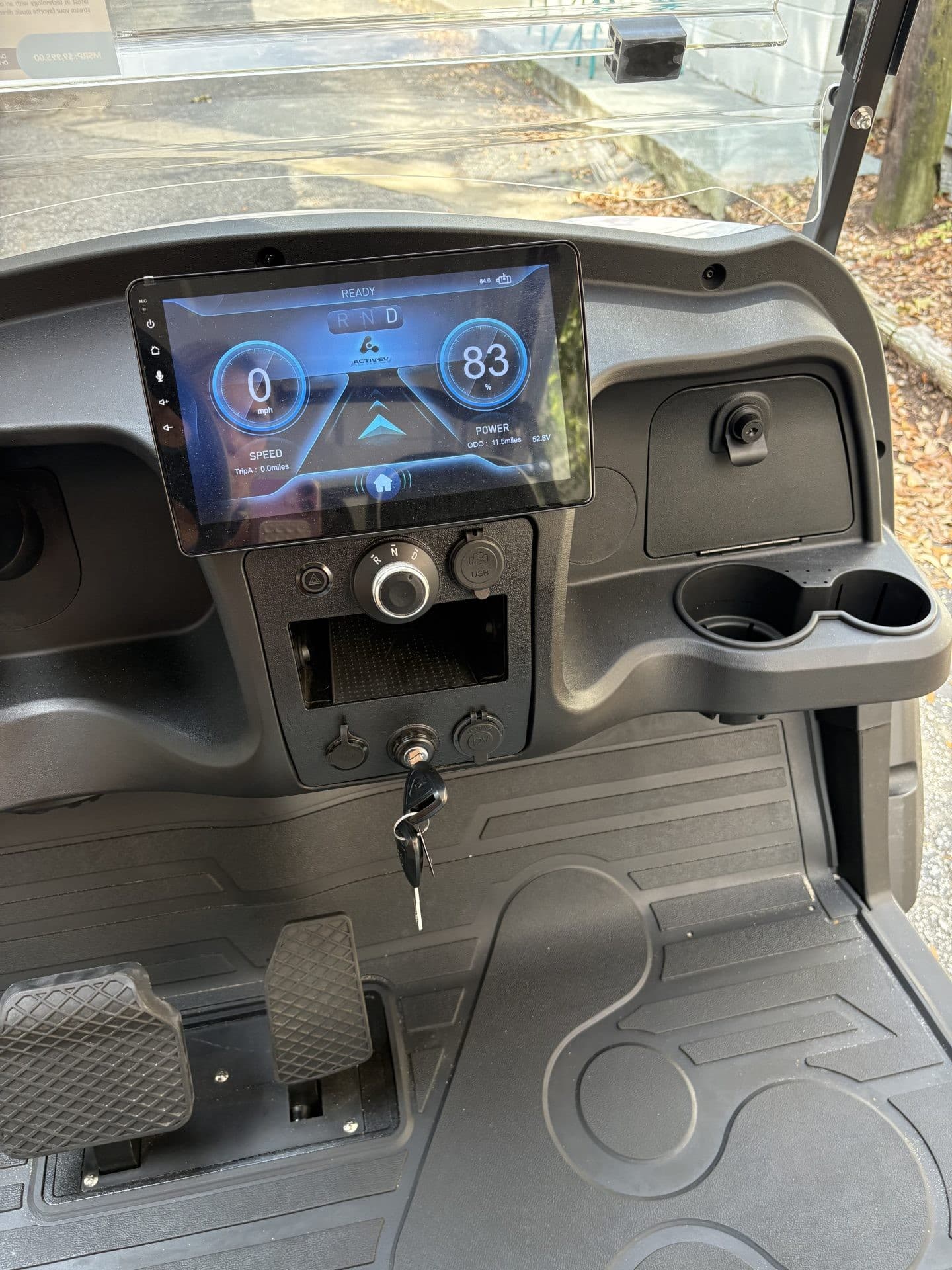 ActiveV Pulse 4 golf cart, view 4 | Ergon Golf Carts