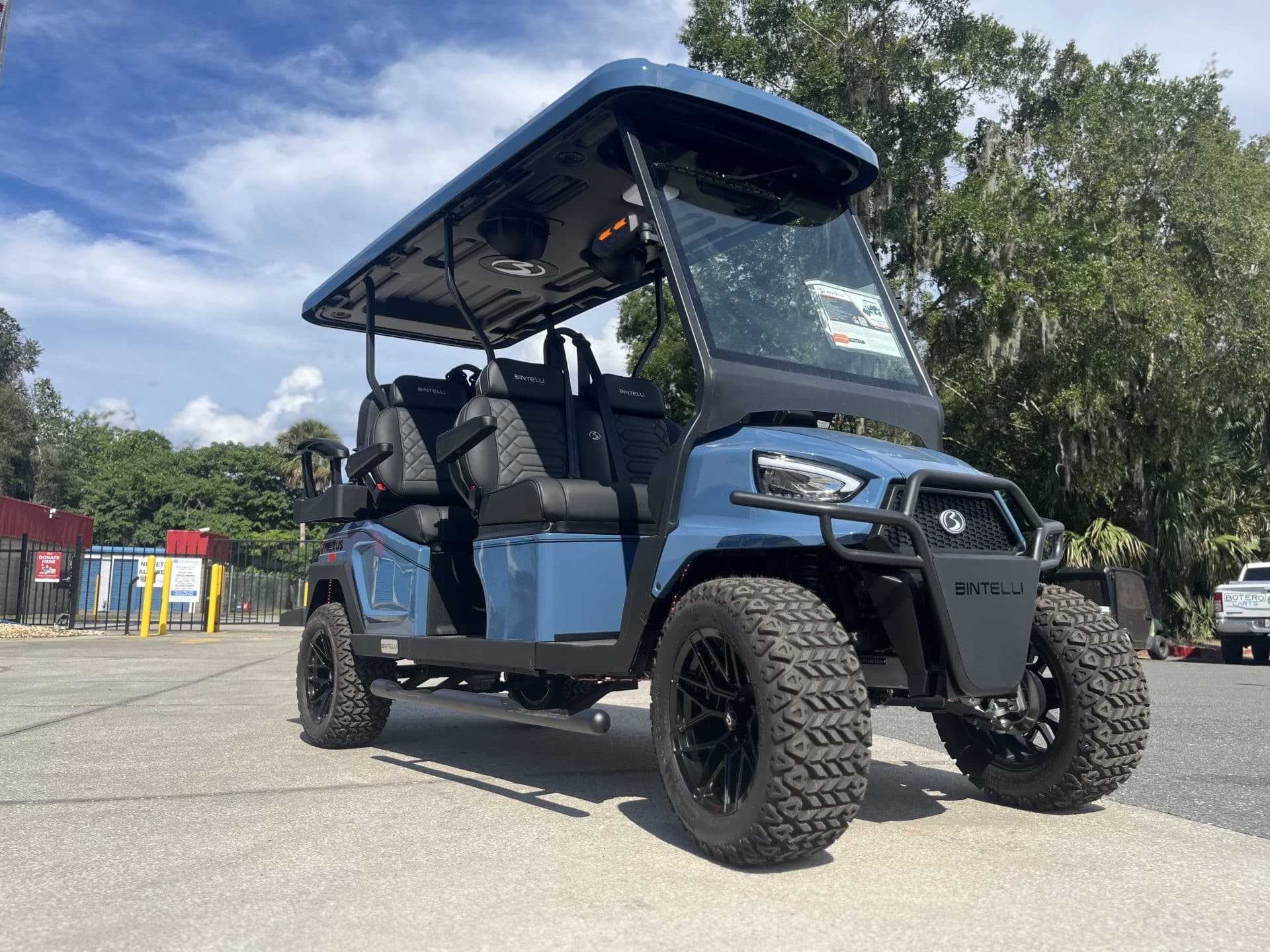 Bintelli 6PR golf cart, view 3 | Ergon Golf Carts