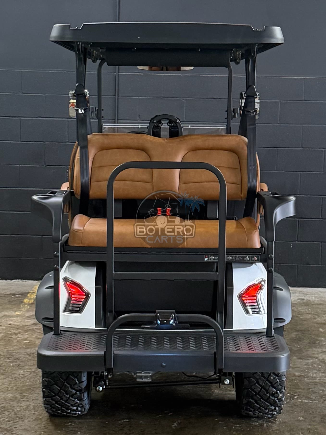 Dach Apollo 42 golf cart, view 4 | Ergon Golf Carts
