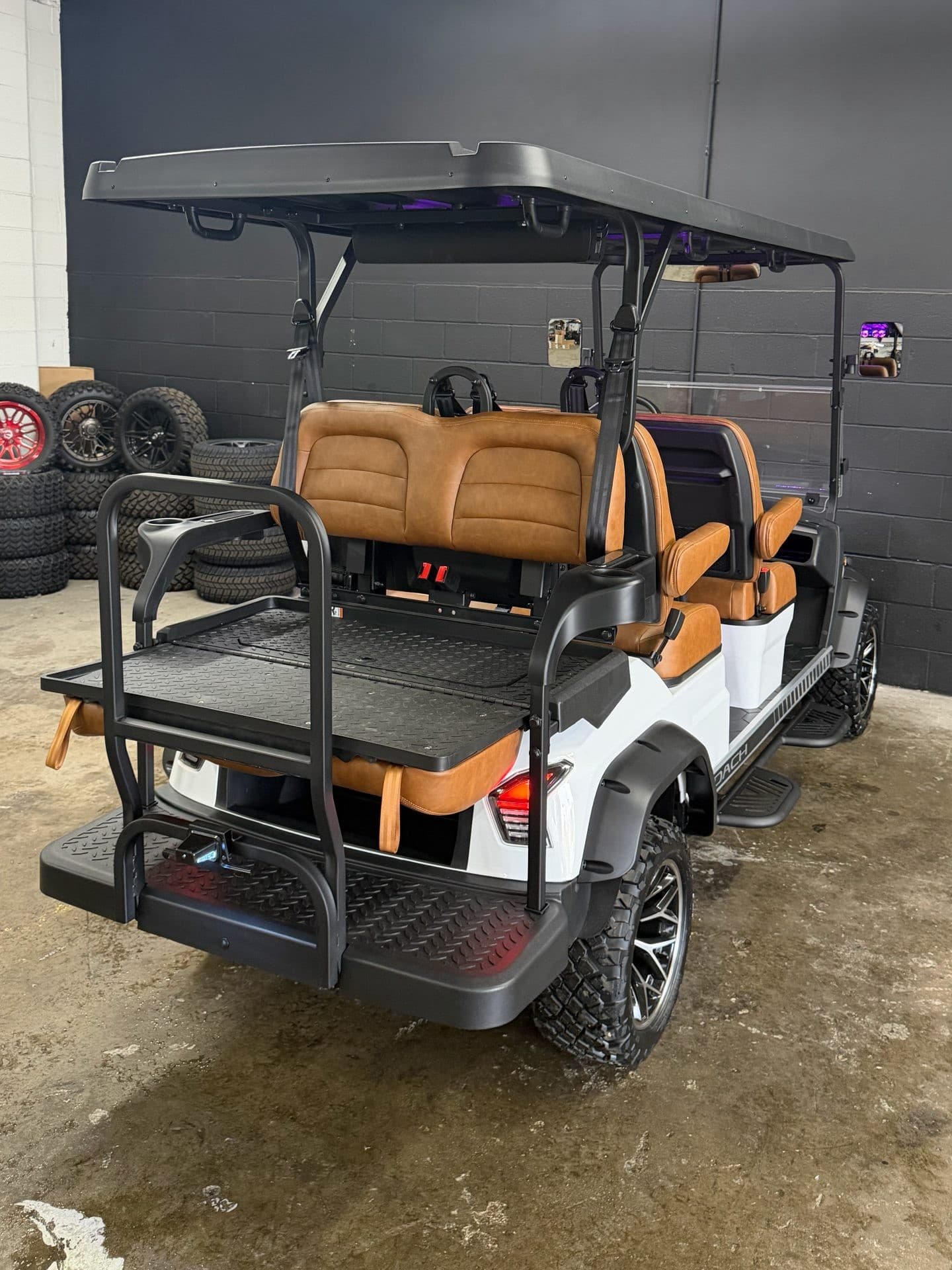 Dach Apollo 42 golf cart, view 5 | Ergon Golf Carts