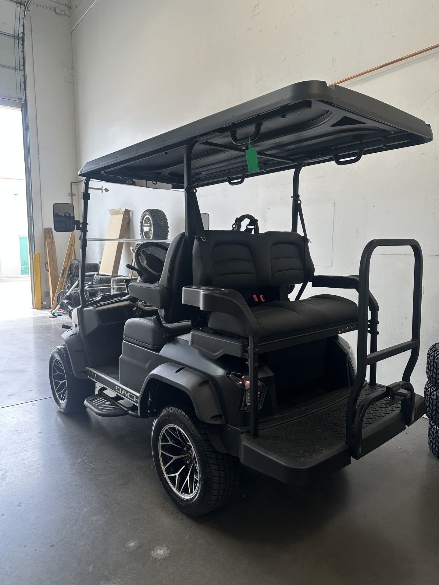 Dach Falcon Ultra golf cart, view 3 | Ergon Golf Carts