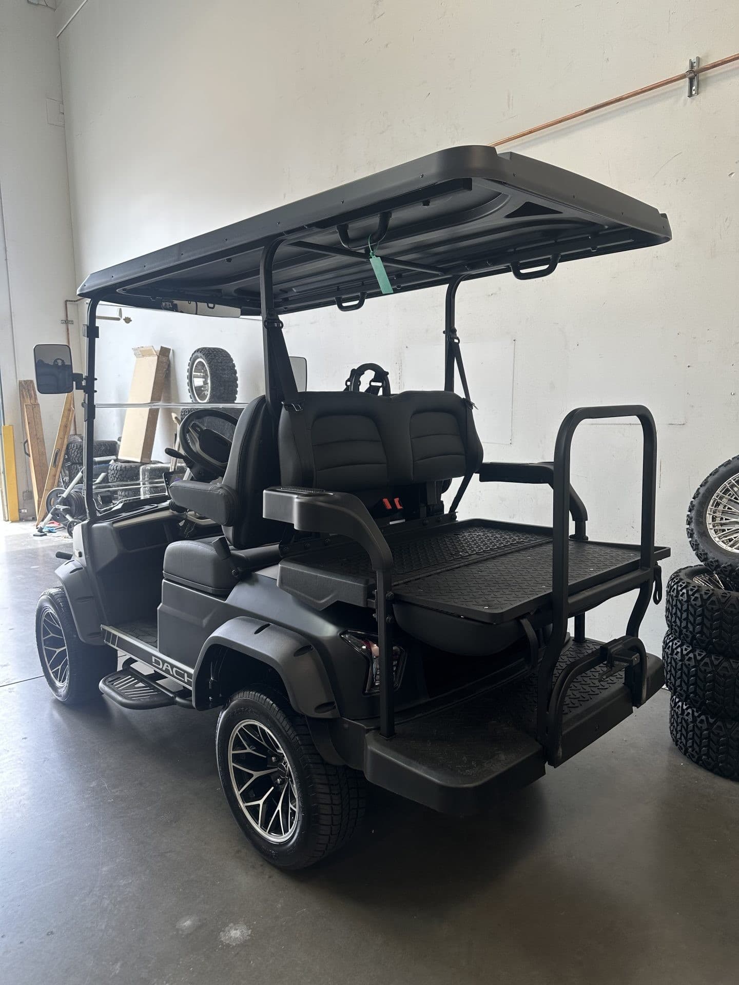 Dach Falcon Ultra golf cart, view 4 | Ergon Golf Carts