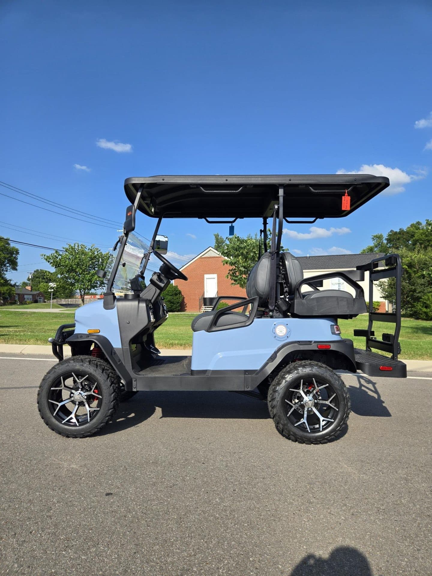 Denago EV Nomad XL golf cart, view 3 | Ergon Golf Carts
