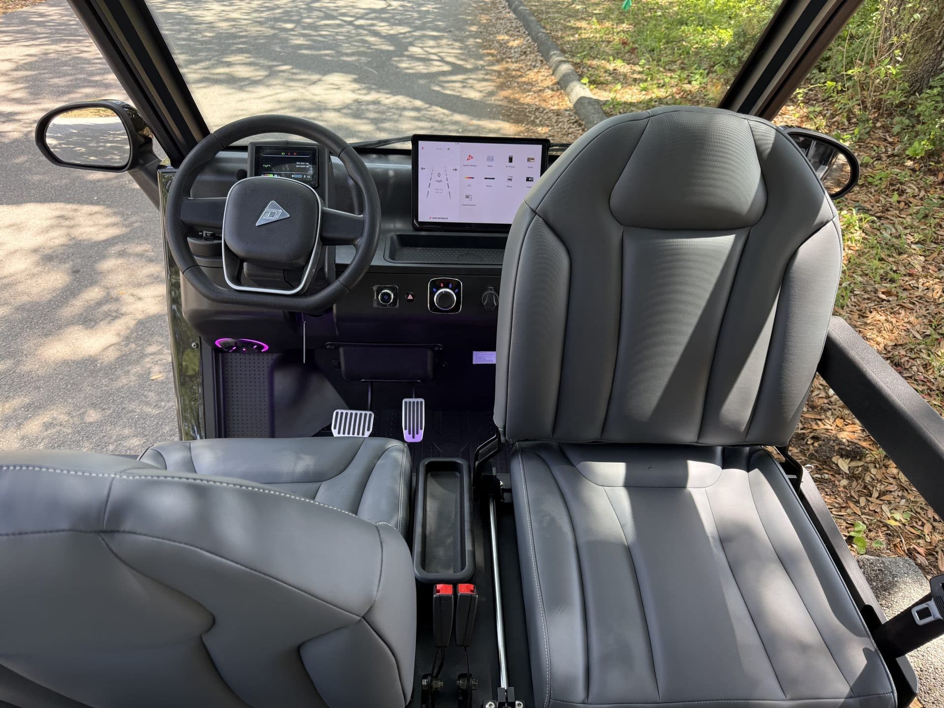 Denago EV Rover XXL golf cart, view 4 | Ergon Golf Carts