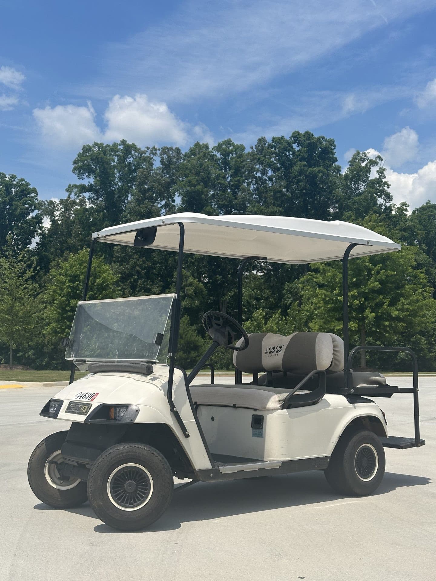 E-Z-GO TXT golf cart | Ergon Golf Carts