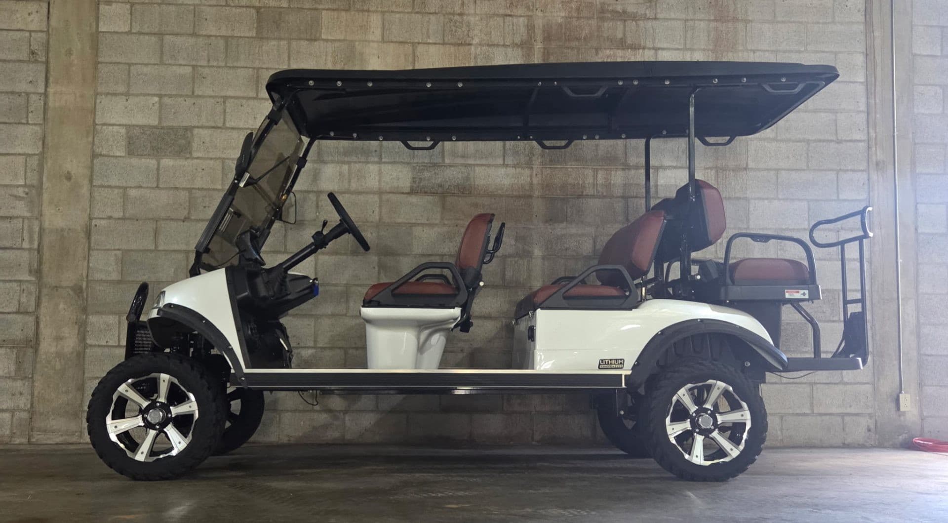 Evolution Forester golf cart, view 3 | Ergon Golf Carts
