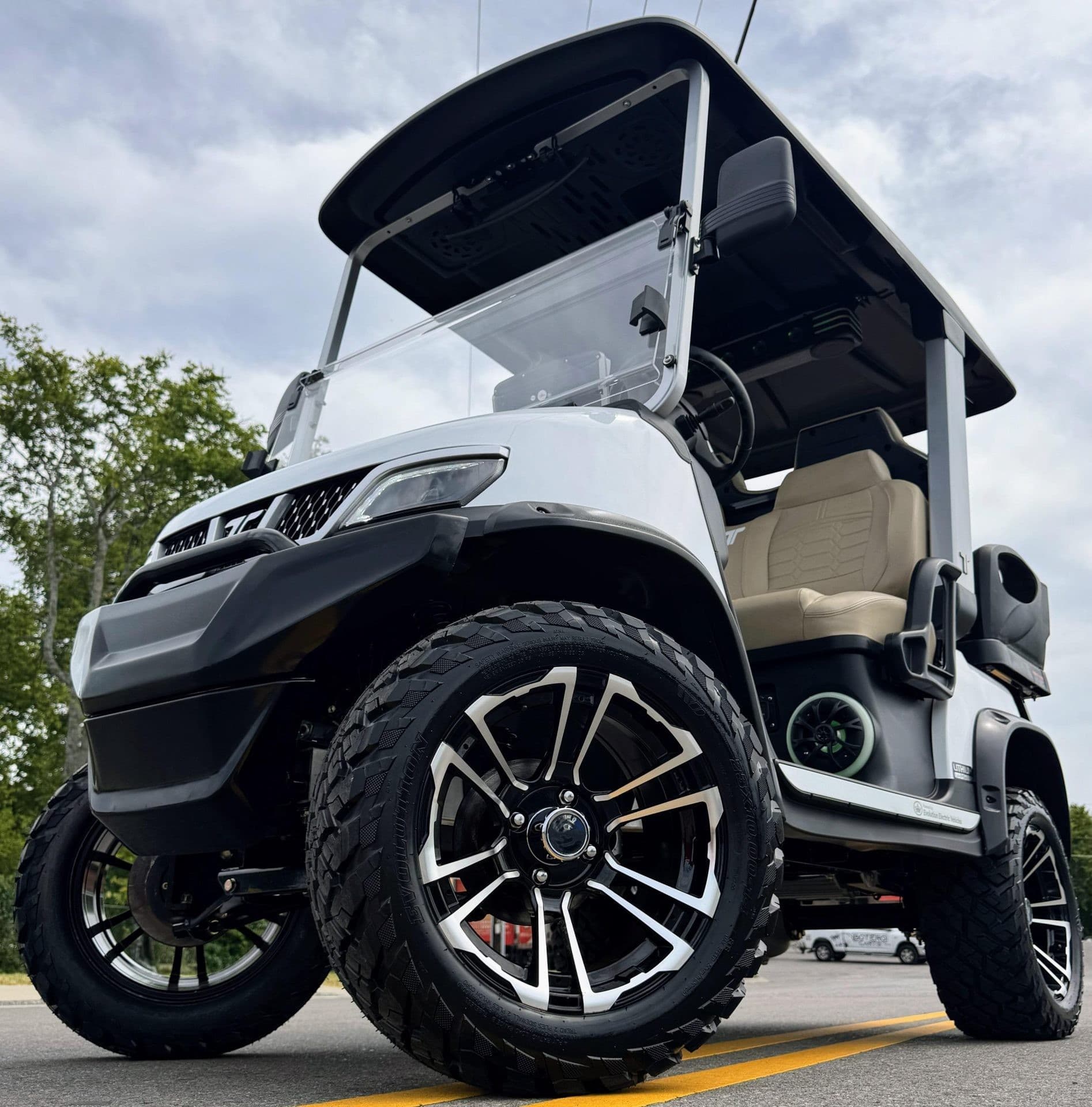 Tara Explorer 22 golf cart | Ergon Golf Carts